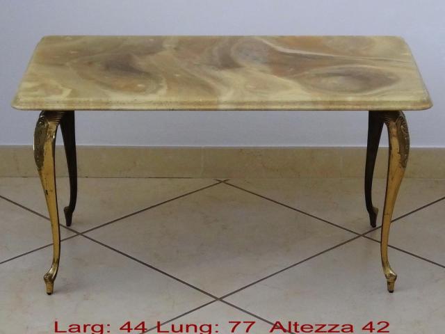 Tavolino con ripiano in simil Alabastro Torino